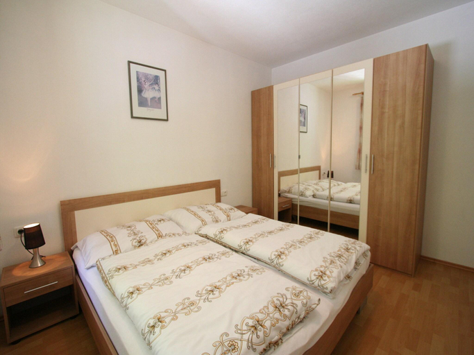 Bedroom 2, Chalet in Scheffau near Skiwelt Lift, Kufstein