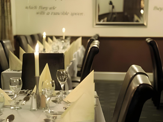 Food & Drinks 5, Beverley Hotel, Walsall