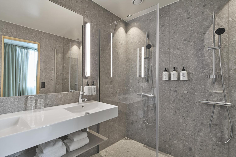Bathroom 3, Scandic Karlskrona, Karlskrona