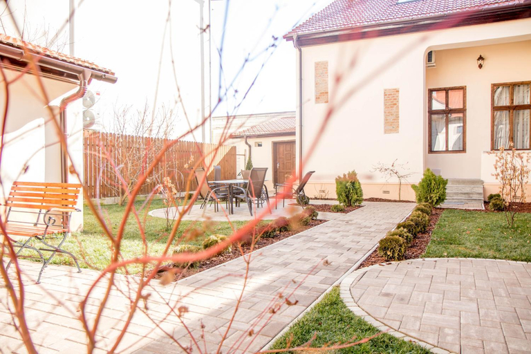 Others 3, Antique ApartHotel, Alba Iulia
