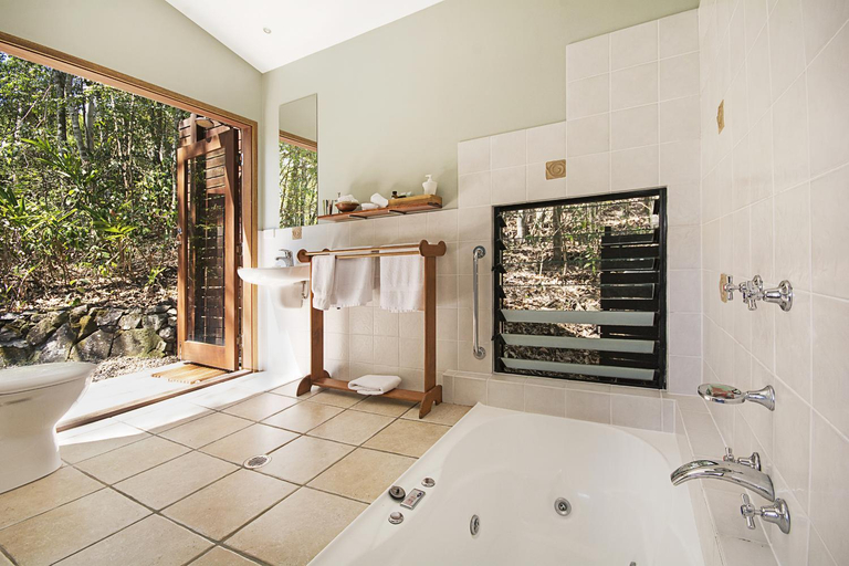 Bathroom 5, Lyola Pavilions in the Forest, Caloundra - Hinterland