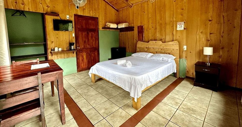 Bedroom 2, Hotel de Montana El Pelicano, Pérez Zeledón