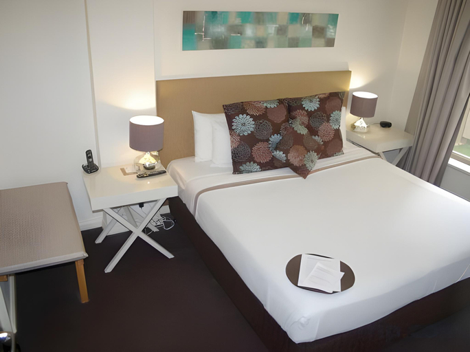 Bedroom 2, Hotel Richmond on Rundle Mall, Adelaide