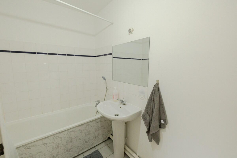 Bathroom 2, Luxueux Havre de Paix, Val-de-Marne