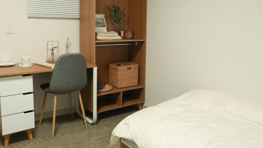 Bedroom 3, White Story, Seongbuk
