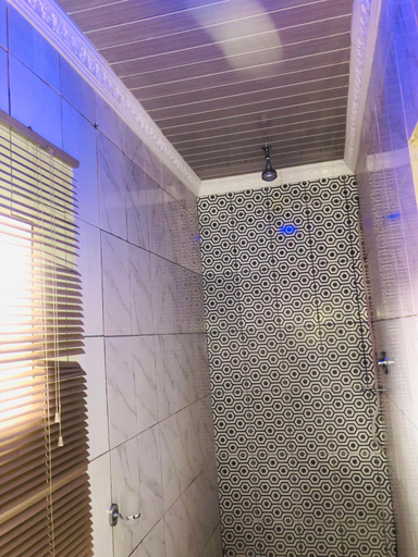 Bathroom 3, No 12, Bojanala