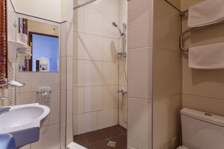 Bathroom 3, Pogosti na Chistyh Prudah, Central