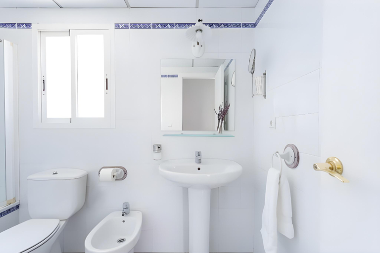 Bathroom, Amparo Cinco, Córdoba