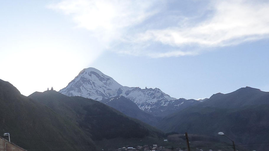 Others 4, Maka & Khato in Kazbegi, Kazbegi