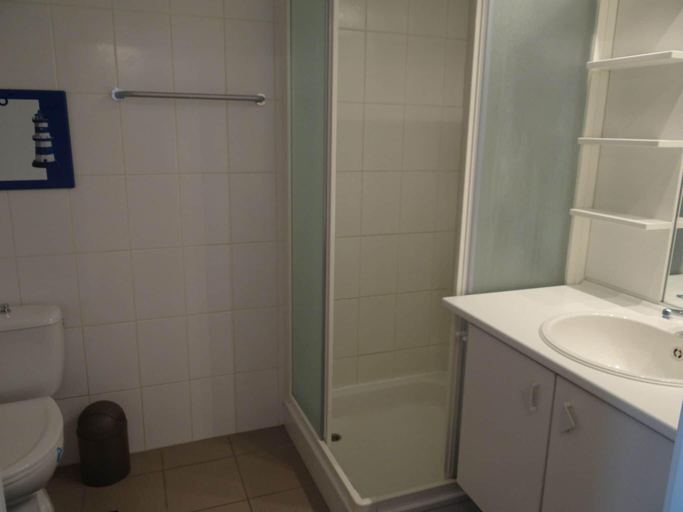 Bathroom 3, Nieuwpoort Beach Escape, West-Vlaanderen