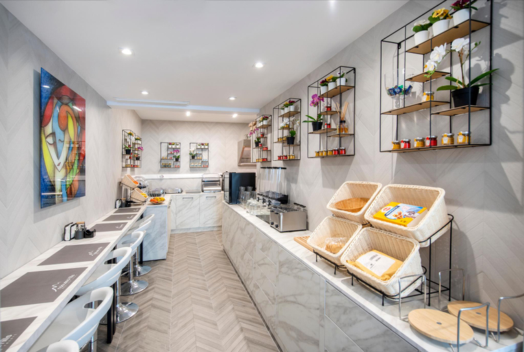 Food & Drinks, Central Boutique Hotel by naoussa hills adults only, South Aegean