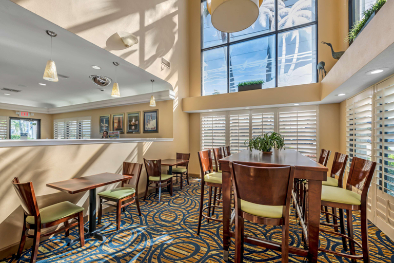 Public Area 3, Best Western Cocoa Beach - Port Canaveral, Brevard