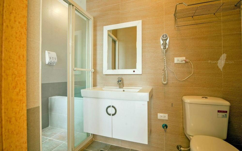 Bathroom 3, Ocean Mam Bo Homestay, Hualien