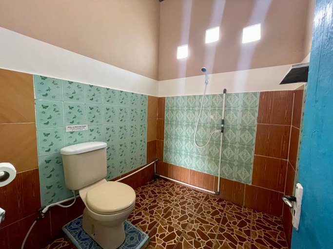 Bathroom 4, The House Hostel, Lombok