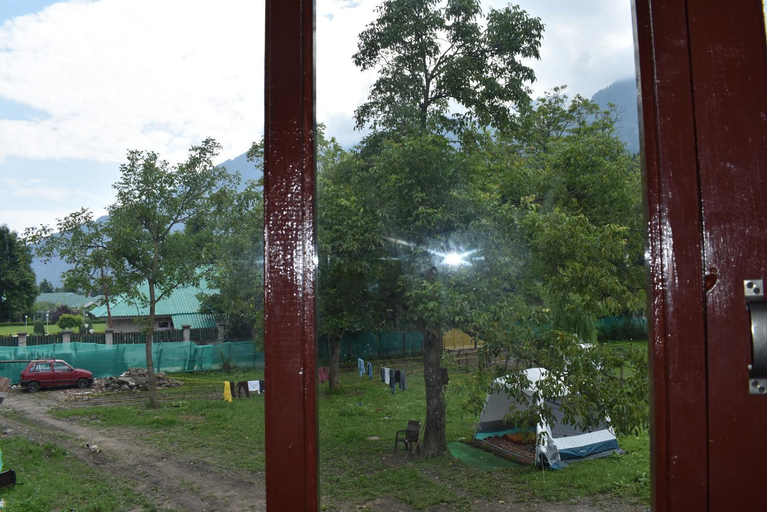 Others 3, Pahalgam Galaxy, Anantnag