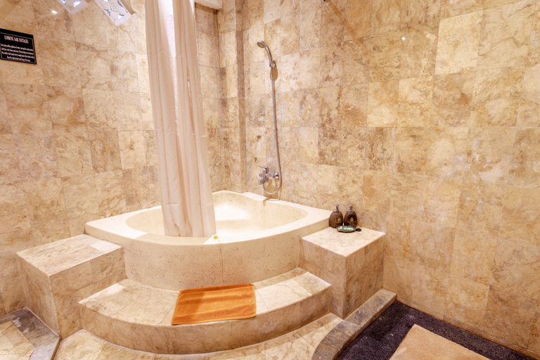 Bathroom 5, Lumbung Sari Ubud Hotel, Gianyar