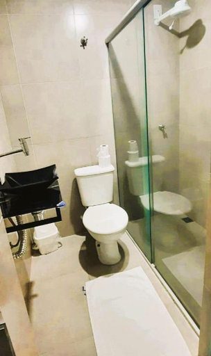 Bathroom 3, Hotel Boituva Inn - Your Hotel, Boituva