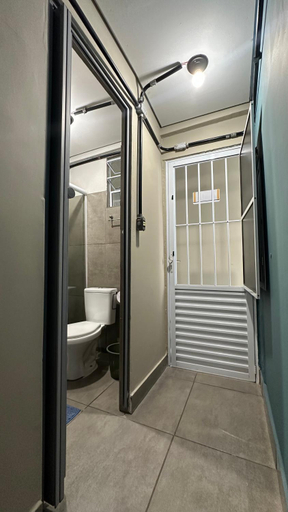 Others 3, Suite 06 - Hospedagem Guaruja, Guarujá