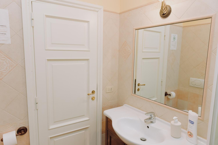 Bathroom 3, Garden Tower Relais Sorrento, Napoli