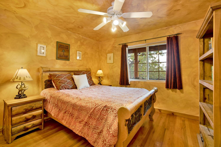 Bedroom 2, Bear creek lodge #735, San Bernardino