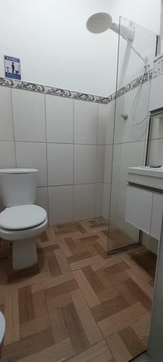 Bathroom 5, Hospedagem da Neli, Aparecida
