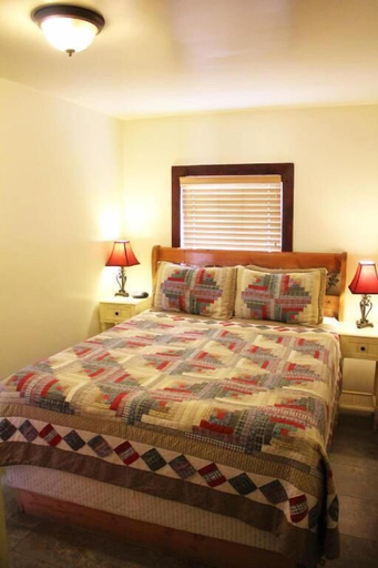 Bedroom 2, Wolf Creek Resort, San Bernardino