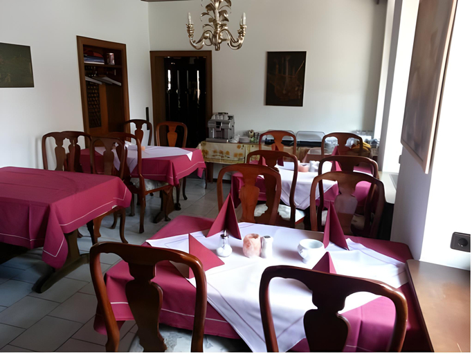 Food & Drinks 5, Hotel Dorfschenke, Pirmasens