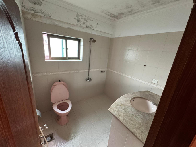 4, City view hotel lawrance road, Lahore