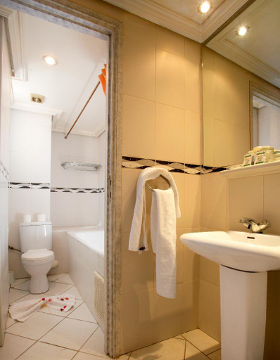 Bathroom 4, Hotel Akabar, Marrakech