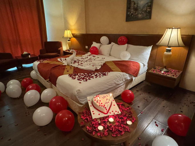 Bedroom 3, King Suites Hotel, Beirut