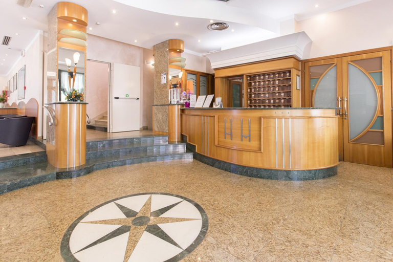 Public Area 2, Hotel Metropole, Rimini