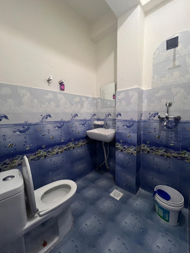 Bathroom 5, Hotel Atithi Devo Bhava, Janakpur