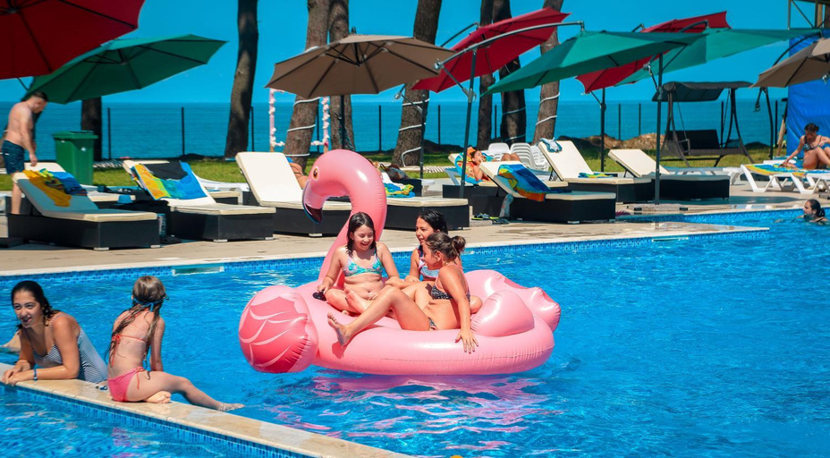 Others 2, Mirage Hotel, Ozurgeti