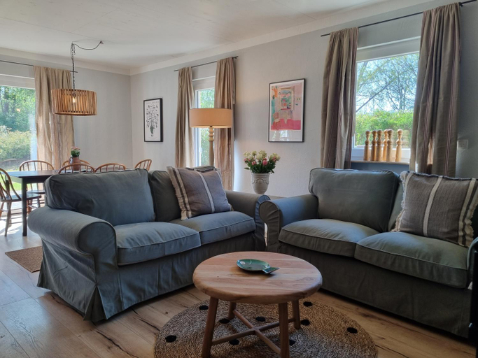 Others 2, Boutique Ferienhaus Chiemsee, Traunstein