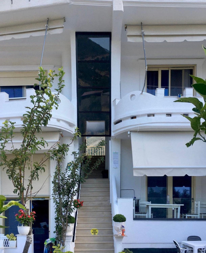 5, Hotel Kristal Borsh, Sarandës