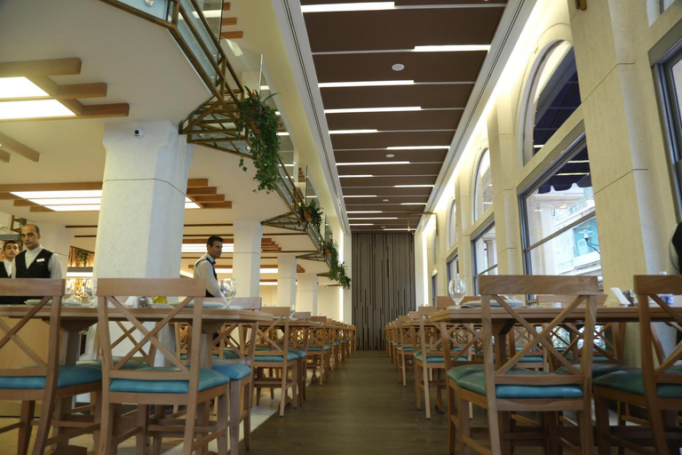 Food & Drinks 3, Golden Tulip Serenada Hamra Hotel, Beirut