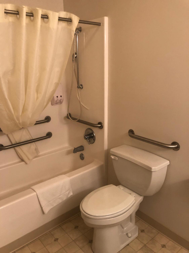 Bathroom 4, Simple Rewards Inn, Shelby