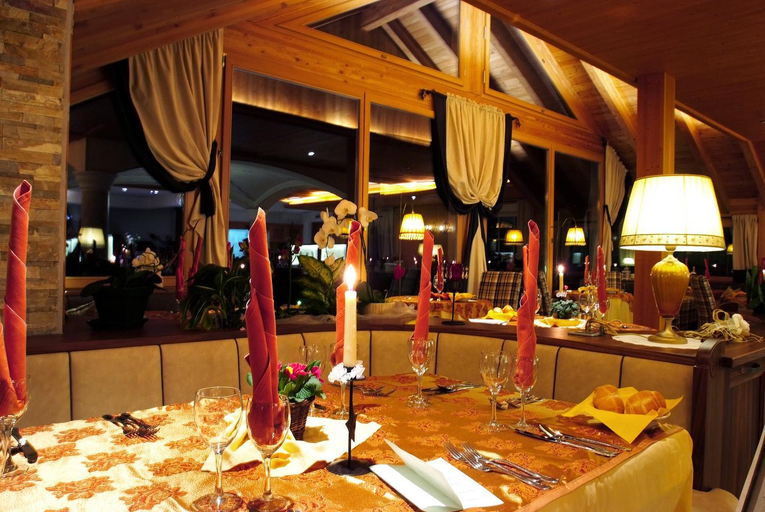 Food & Drinks 5, Berghotel Miramonti, Trento