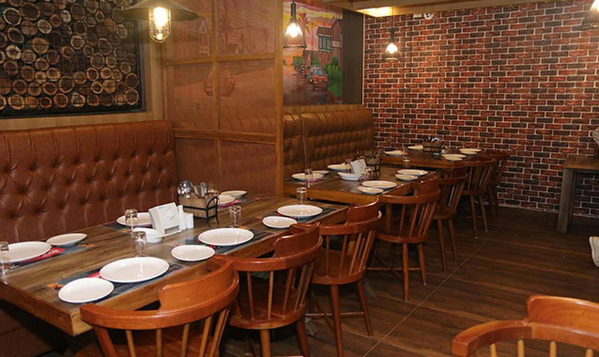 Food & Drinks 5, Metro Plaza Hotel by RAK Rooms, Dakshina Kannada