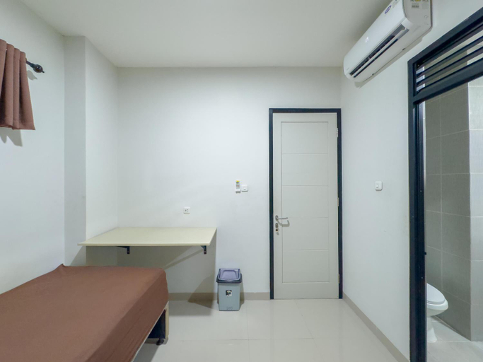 Others 3, Beranda Istirahat Meruya, West Jakarta