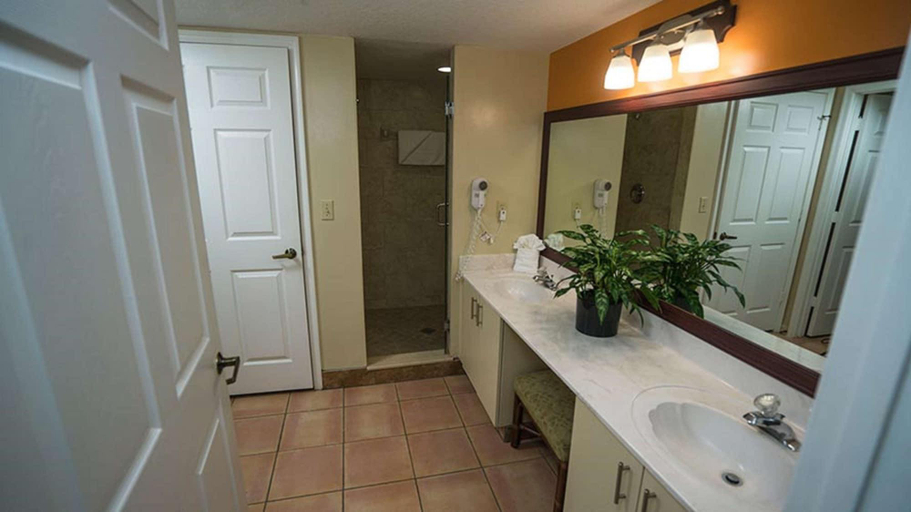 Bathroom 4, Vacation Village At Weston, Broward