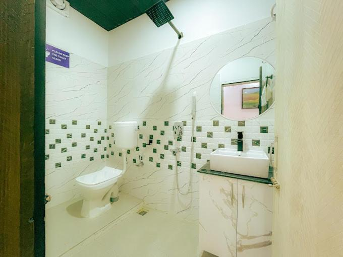 Bathroom 3, Hotel Blue Bird, Lakhimpur