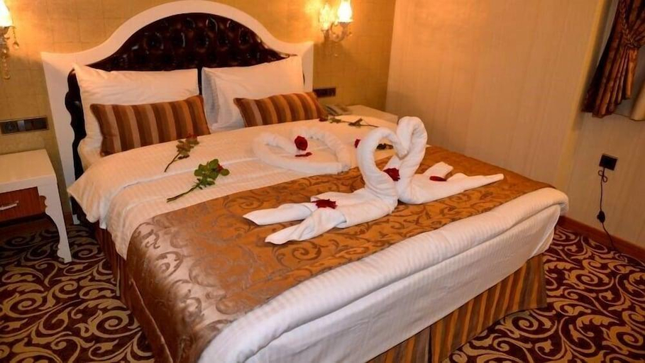 Bedroom 3, Golden Deluxe Hotel, Yüreğir