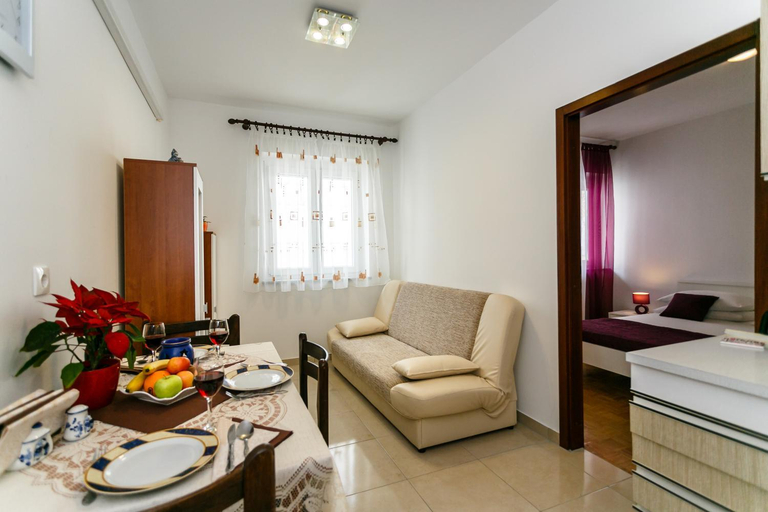 Others 5, Apartmani Cvelic, Malinska-Dubašnica