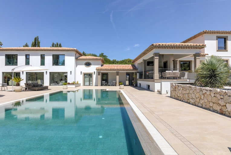 Others 5, Luxury Zen, Alpes-Maritimes