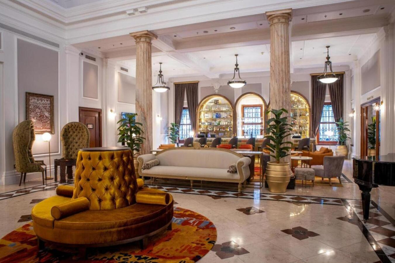 Public Area, Taj Luxury Suite, City of Cape Town