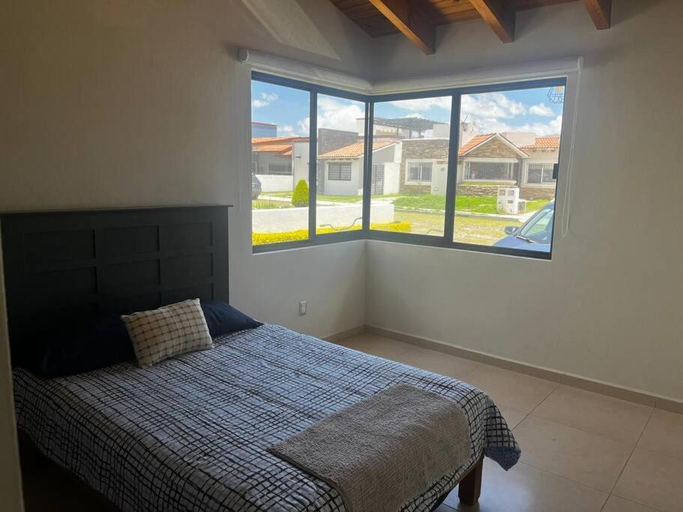 Bedroom 3, Casa MenHer Tequisquiapan, Tequisquiapan