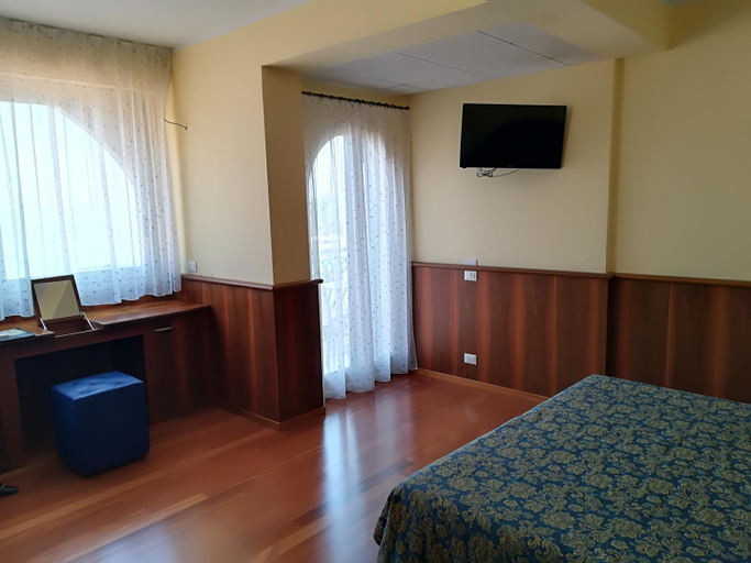Bedroom 2, Nike Hotel, Messina