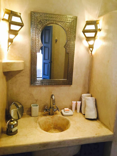 Bathroom, Riad Tawargit, Marrakech