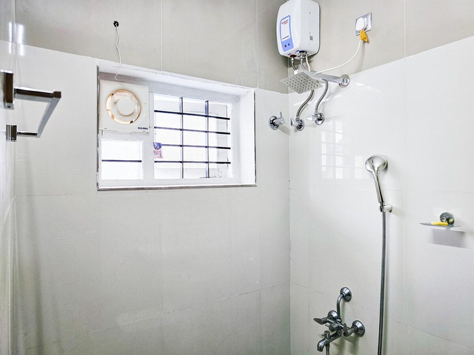 Bathroom 3, Villa Espoir by Alchemy Homes, Ernakulam